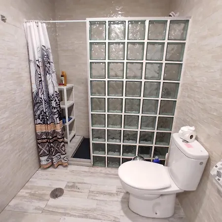 Roja Con Jacuzzi El Charco By Flamingo House アパート アレシフェ